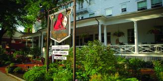 Red Lion Inn Stockbridge, MA - sign and frontage